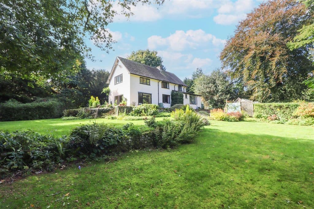 View property at Powntley Copse, Alton GU34