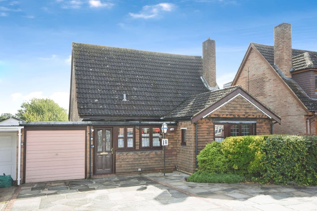 Shortcroft, Kelvedon Hatch, Brentwood CM15 - Image 1