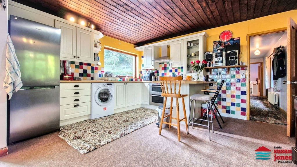 Sarn Meillteyrn, Pwllheli LL53 - Image 3