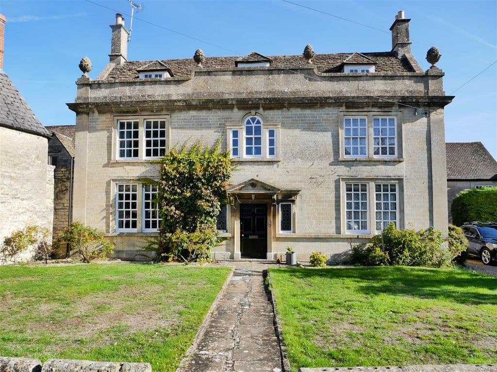 View property at The Green, Calne SN11